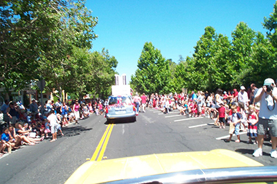 Orinda Fourth of July Parade | Orinda Motors Inc. 